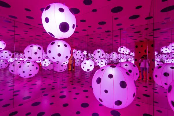 "Dots Obsession–Love Transformed into Dots" installation. Photo by Matthew S. Browning