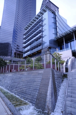 A photo of Seattle city hall taken from the bottom of its grand staircase