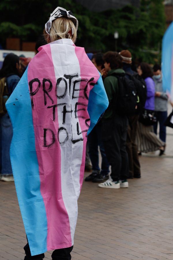 Student organizations hold vigil at UW to mourn Juniper Blessing | May ...