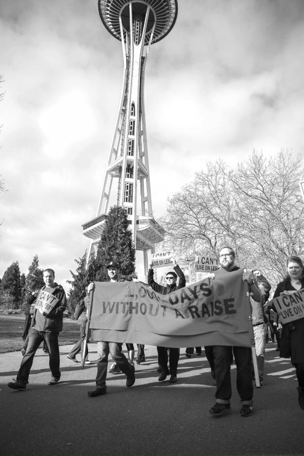 Space Needle Employees protest low wages
